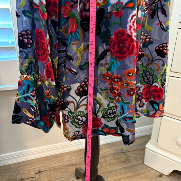 Johnny Was MINTO BURNOUT YRENE BLOUSE 3X - Picture 6 of 10